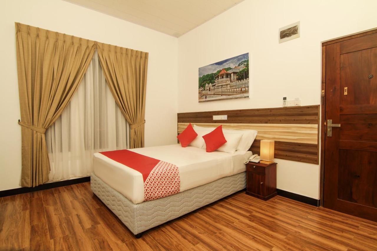 Clove Transit Hotel Kotugoda Εξωτερικό φωτογραφία